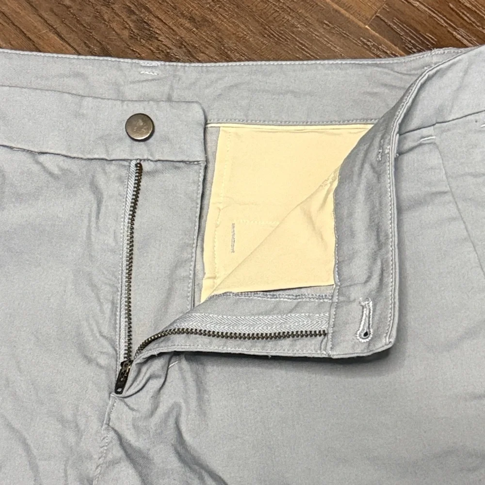 Lululemon ABC Commission Classic-Fit Short